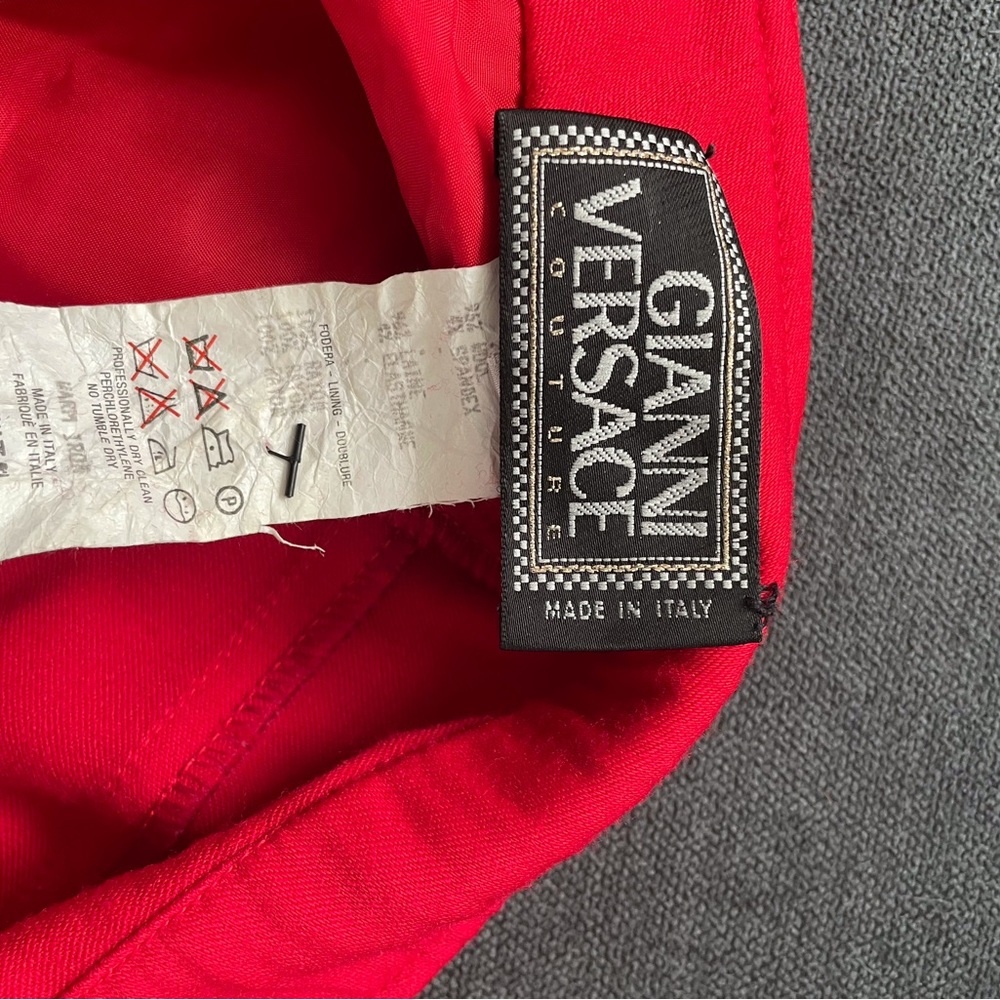 Vintage Versace Couture Red Trousers Made in Italy Size 4 - Picture 2 of 5